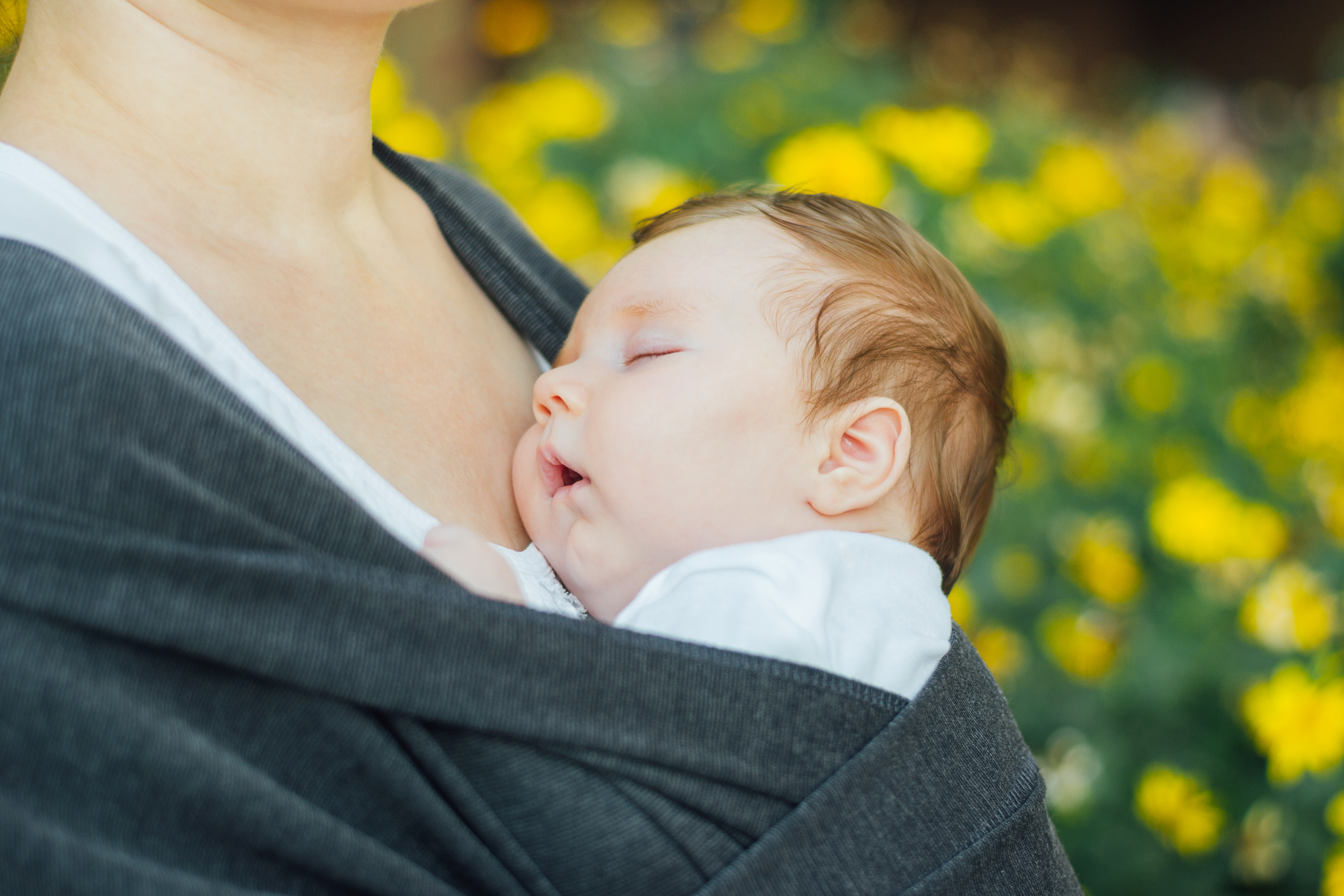 Le Portage Physiologique Du Bébé